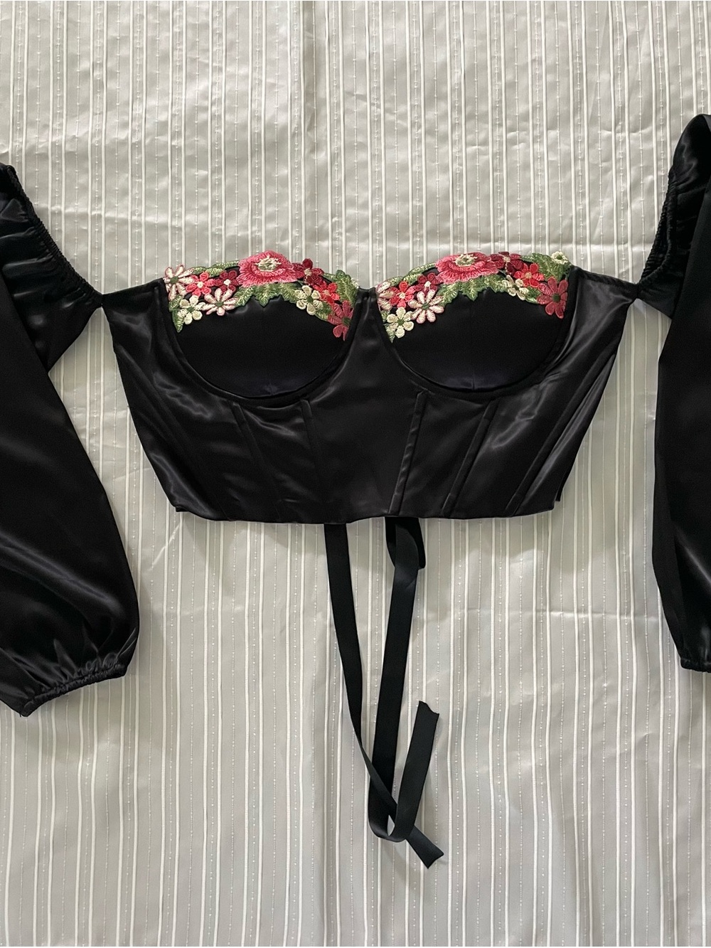 Black Satin Bustier Top/Corset  L Floral Embroidery off shoulder goth fairy